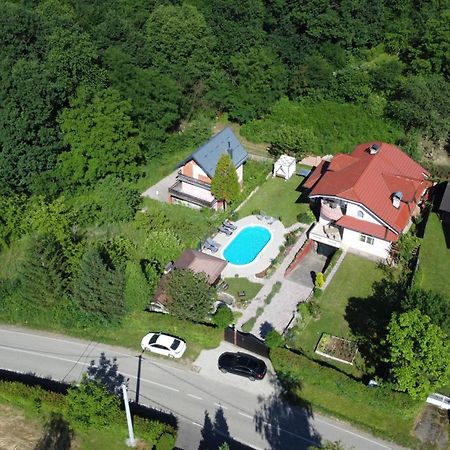 Villa Katarina With Pool Banja Luka Exterior photo