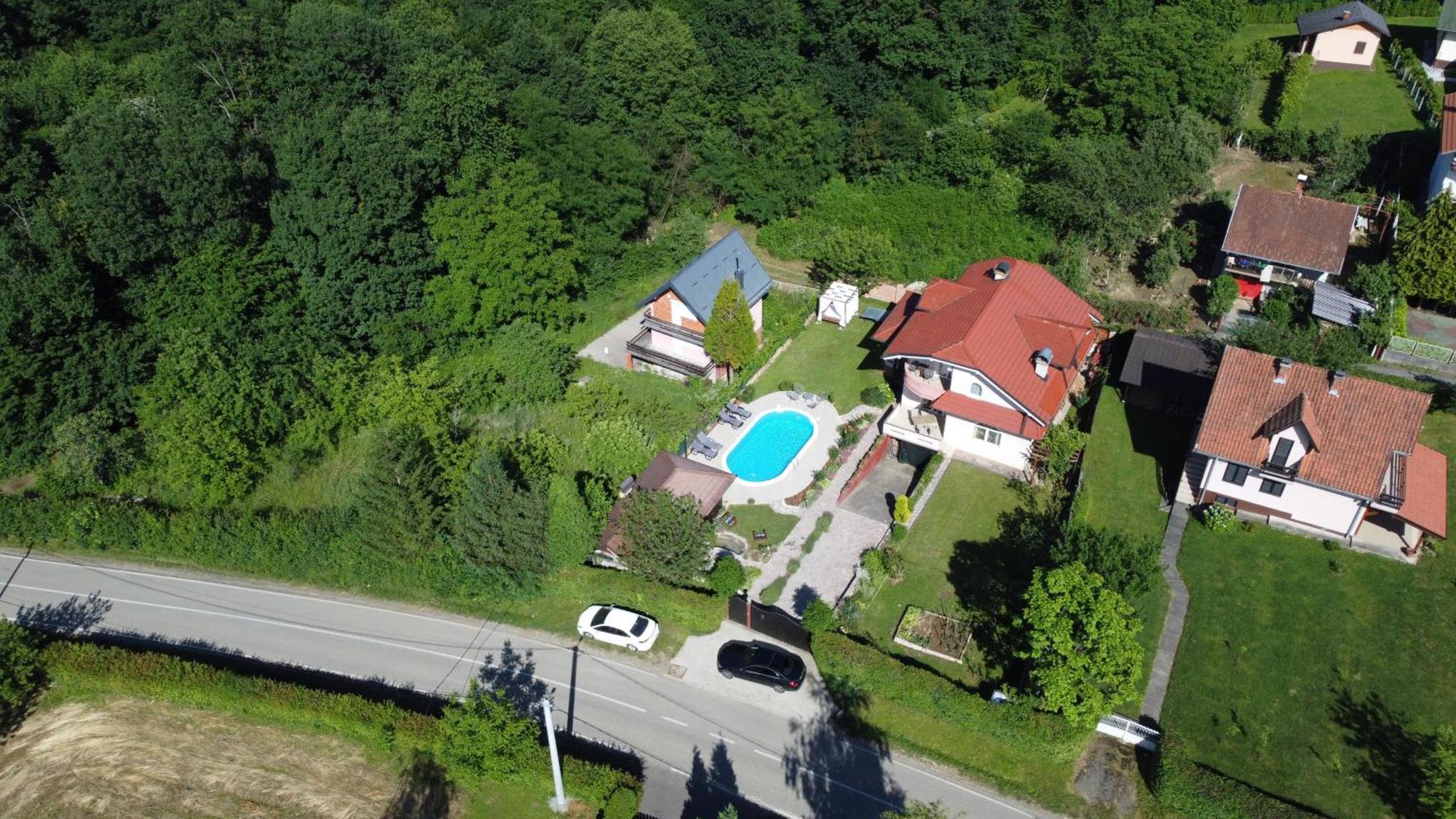 Villa Katarina With Pool Banja Luka Exterior photo