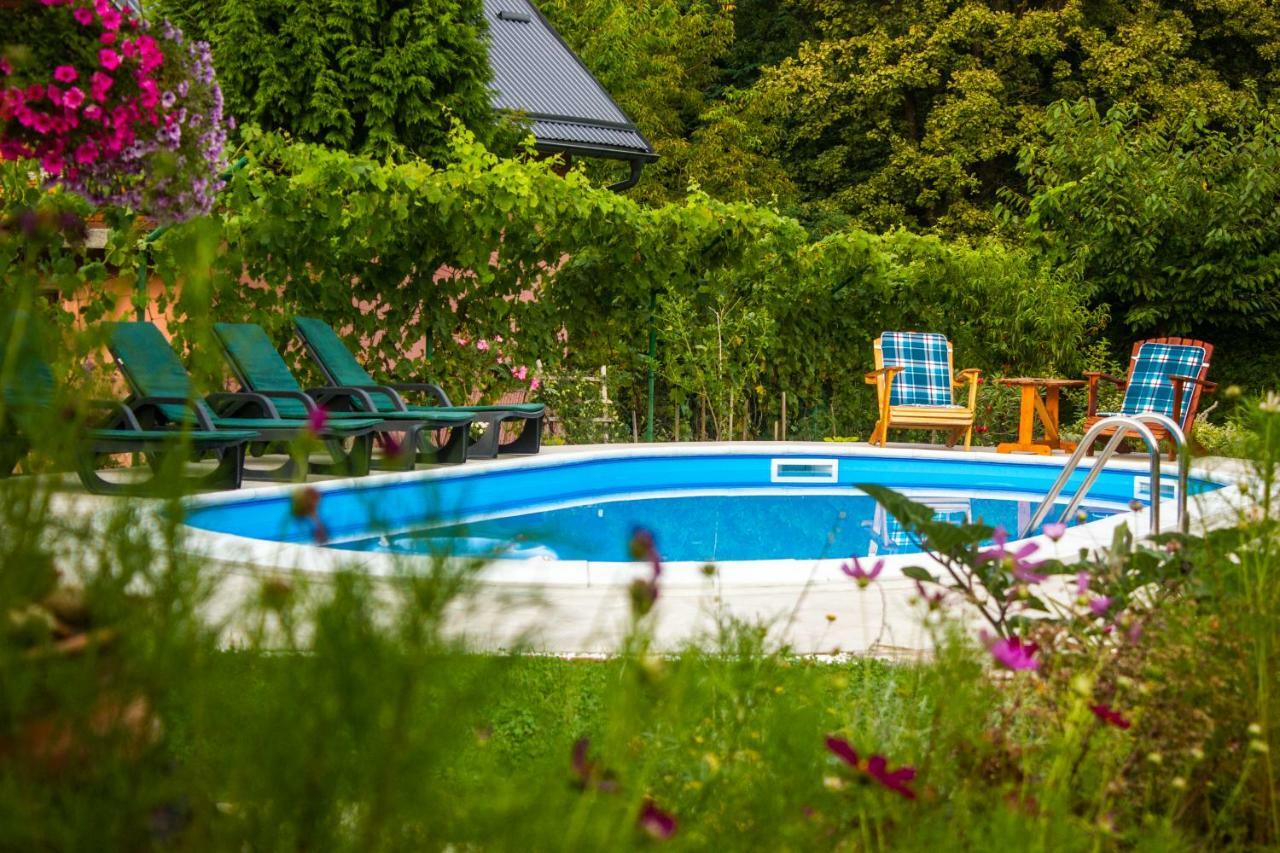 Villa Katarina With Pool Banja Luka Exterior photo